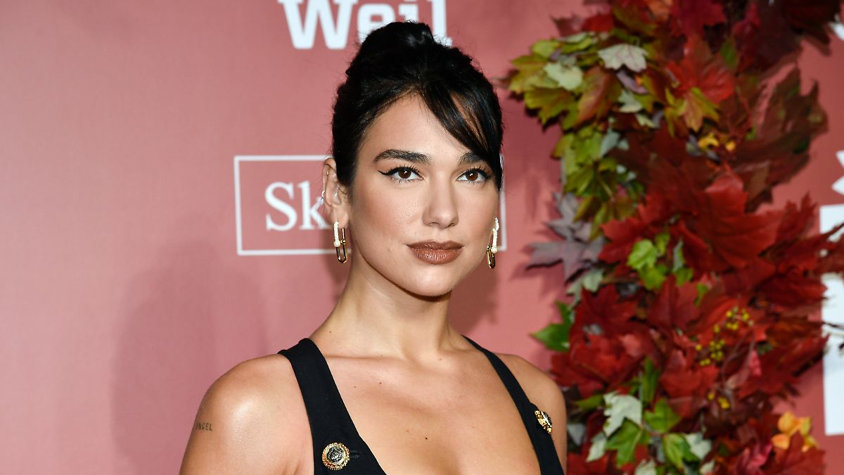 Dua Lipa & George Clooney: Nespresso's Multi-Generational Strategy